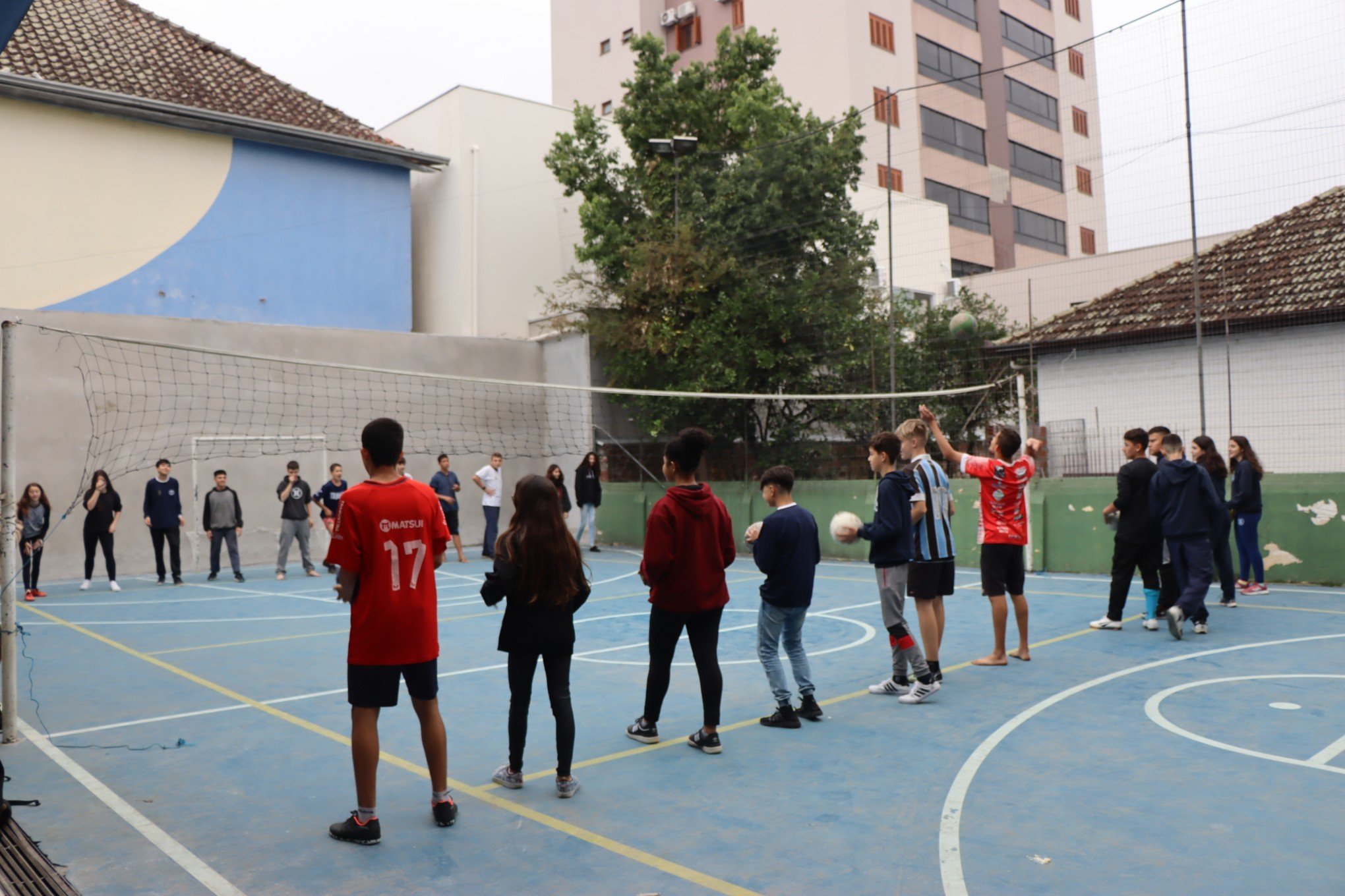 Quadra esportiva terÃ¡ cobertura