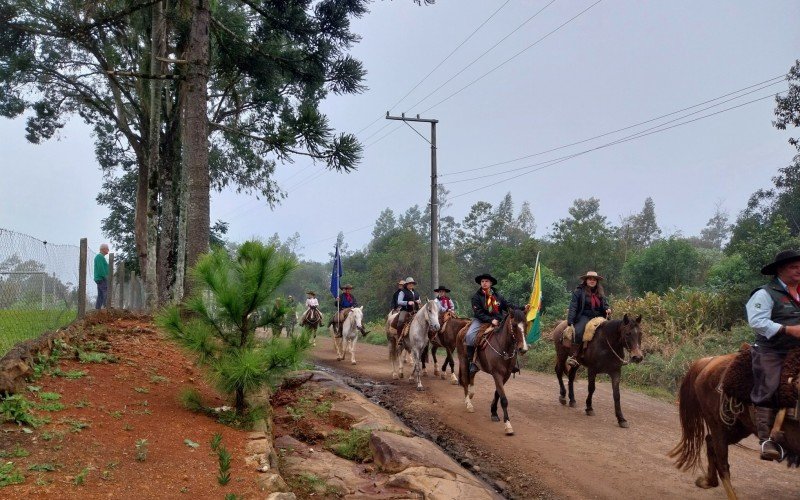 Cavalarianos saÃ­ram de Santa Maria do Herval no sÃ¡bado e chegam em Lindolfo Collor no domingo