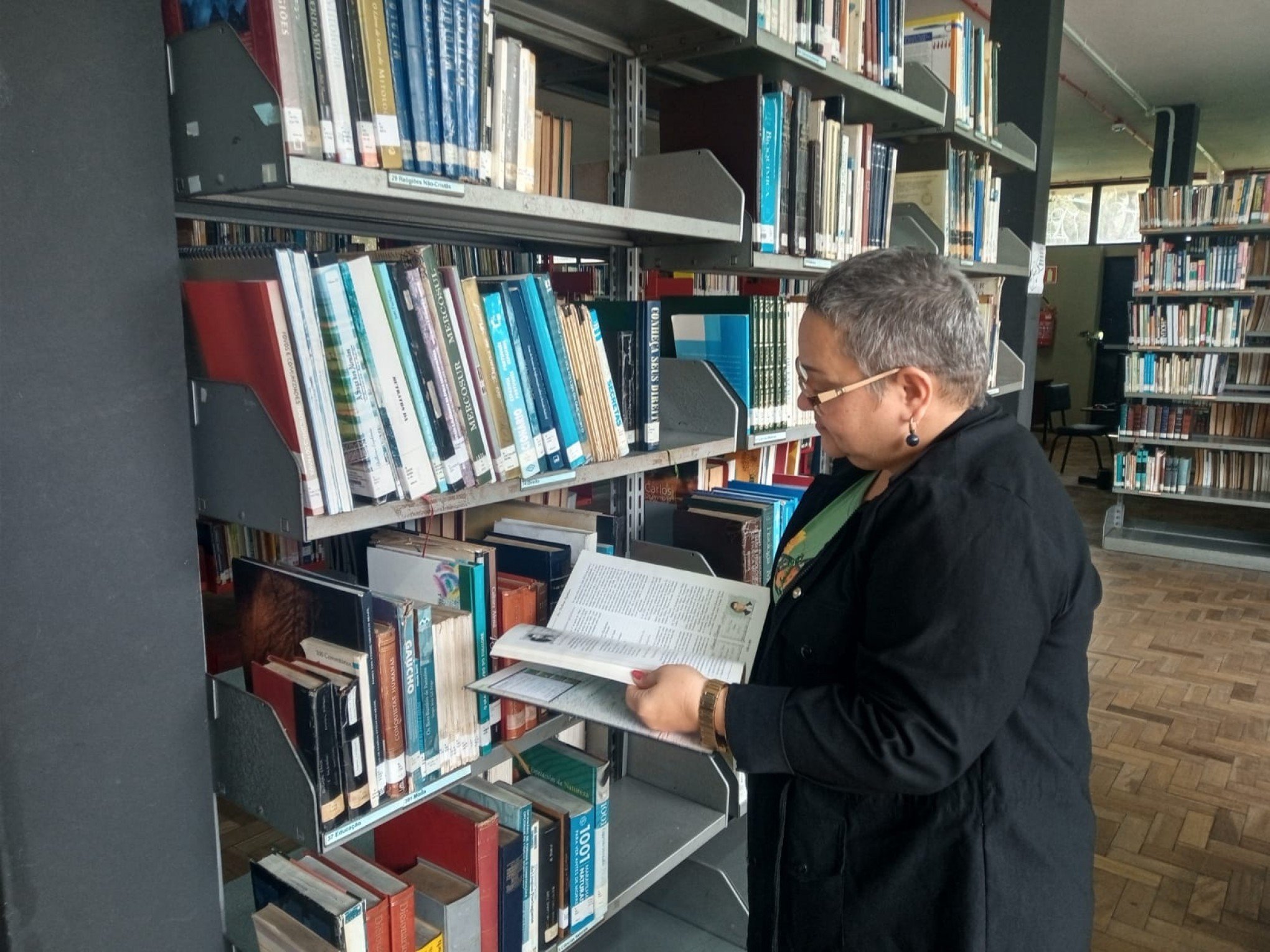 Biblioteca Pública de São Leopoldo promove campanha por devolução de livros