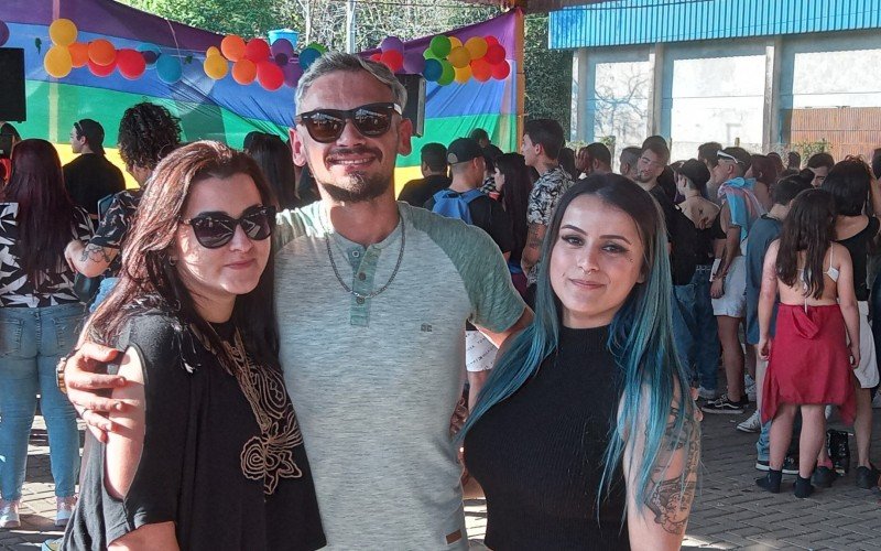 Kamila, Alexandre e Luana se divertiram no evento