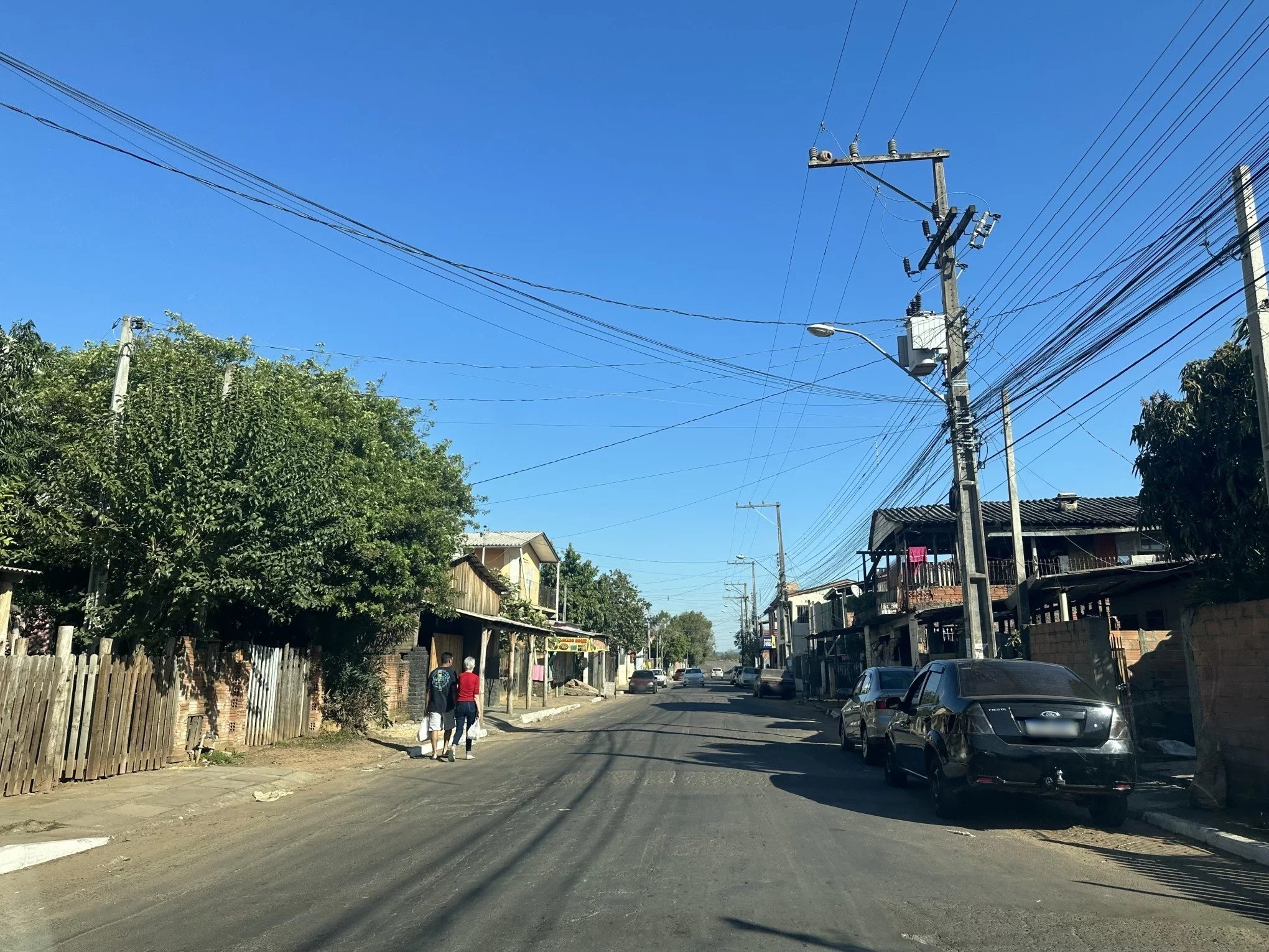 Após madrugada violenta em Canudos durante operação, moradores retomam atividades neste domingo  | Jornal NH