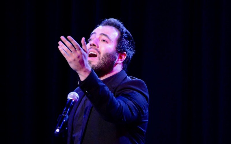 Pedro Coppeti se apresentou no espetáculo Broadway by The Year, em 2022