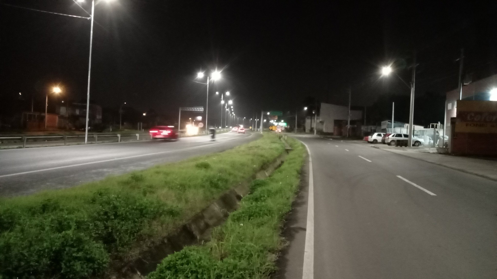 Iluminação da RS-118 deve ser concluída até o mês que vem