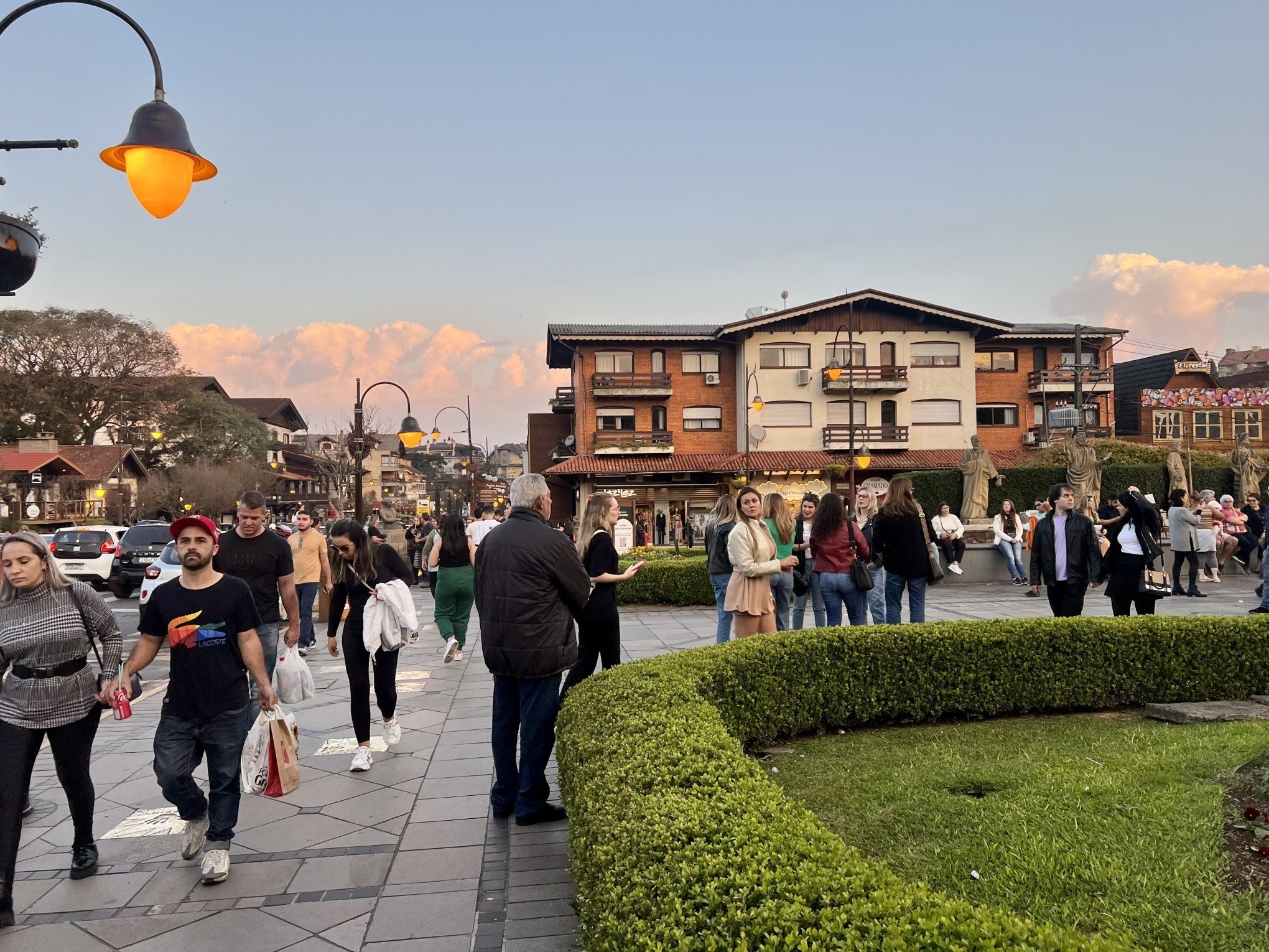 Mais de 600 mil visitantes passaram por Gramado em setembro; saiba quantos passaram no ano