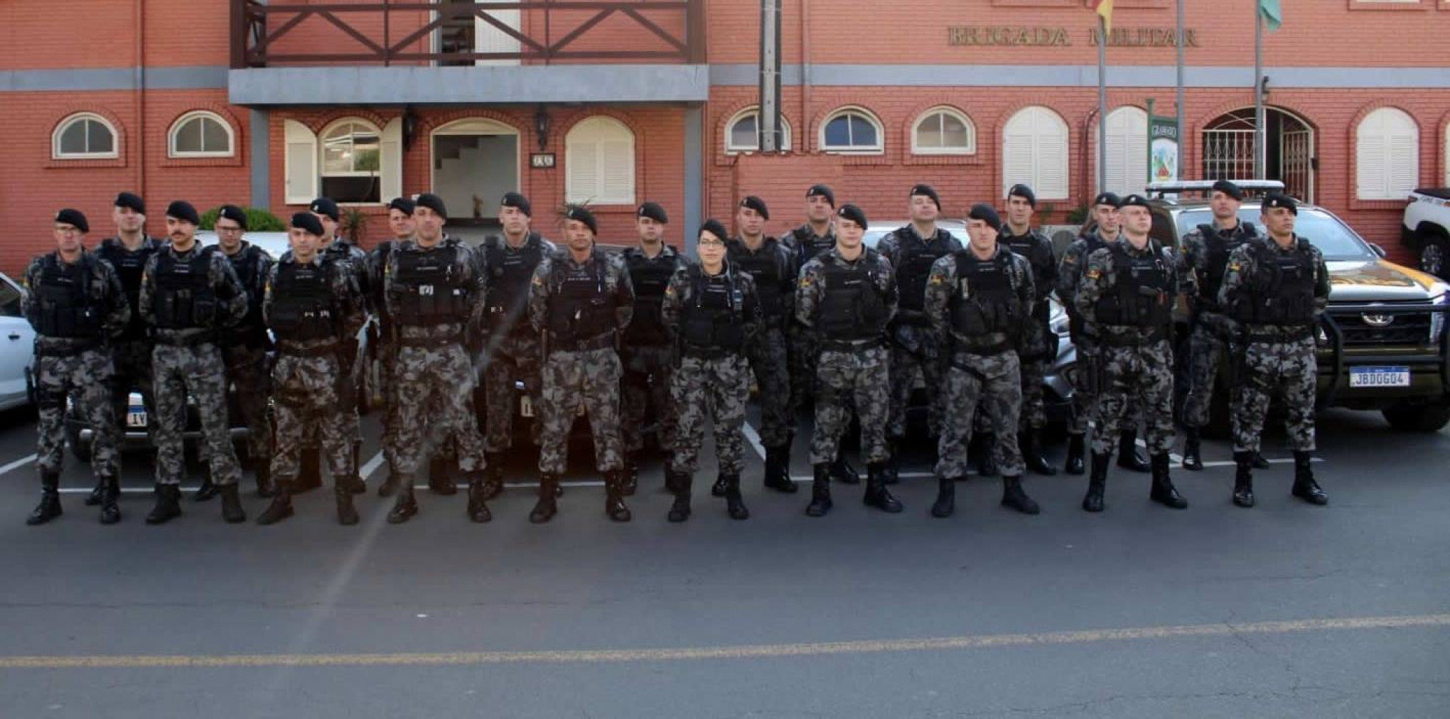 REFORÇO NO POLICIAMENTO: Brigada Militar de Gramado recebe efetivo para operação especial