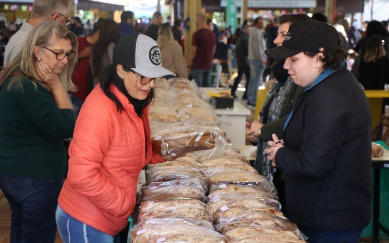 Cucas estiveram entre os destaques na festa neste domingo