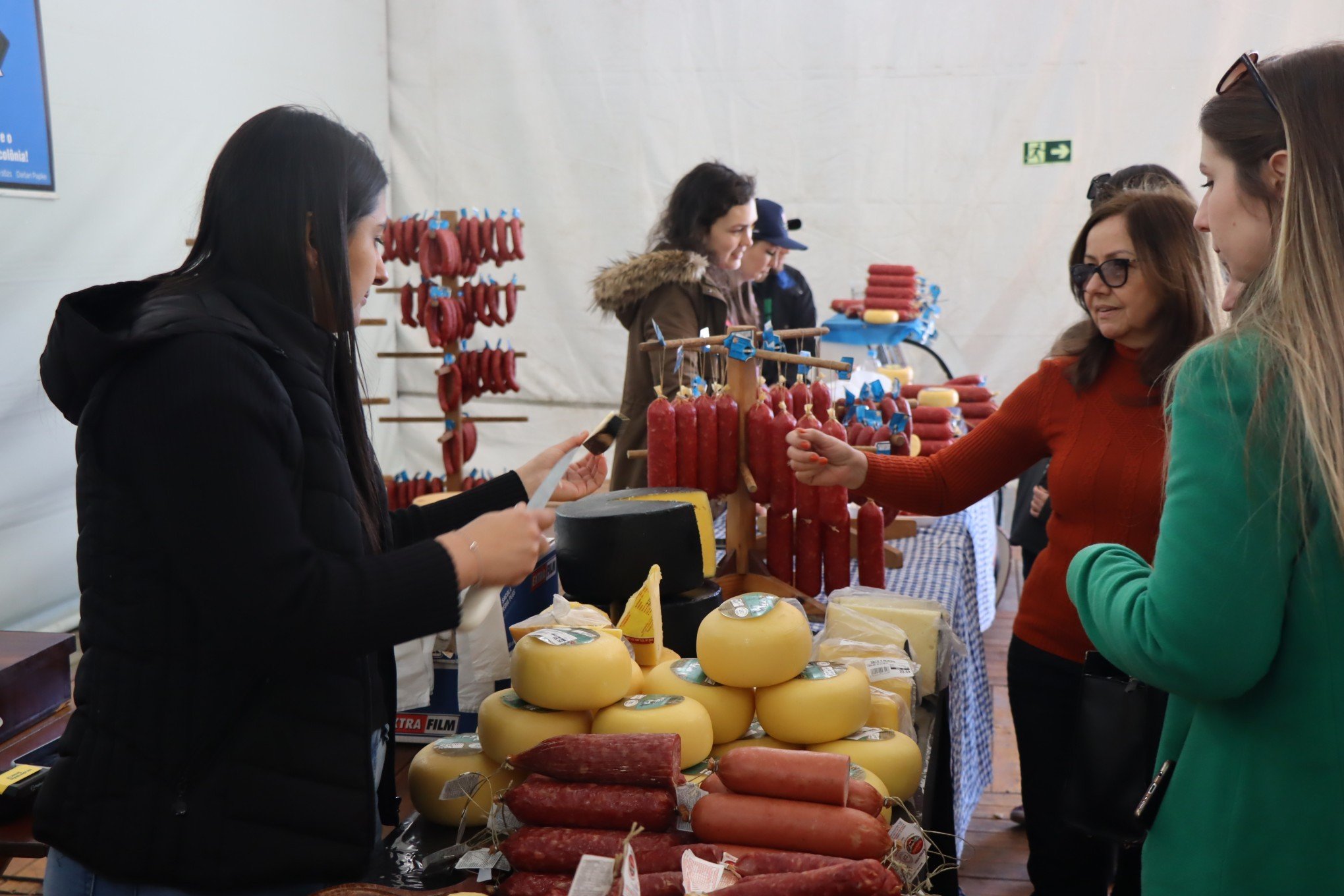 Eventos com música, gastronomia e cultura estão entre as dicas para curtir no final de semana na Serra