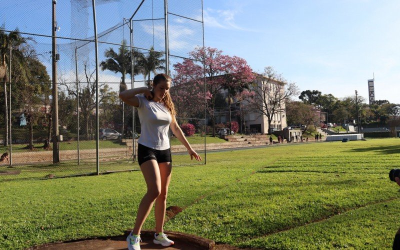 Atleta treina no Instituto Ivoti | Jornal NH