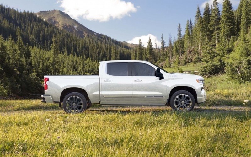 Dona da maior caÃ§amba do PaÃ­s, Silverado serÃ¡ lanÃ§ada pela Chevrolet na Expointer