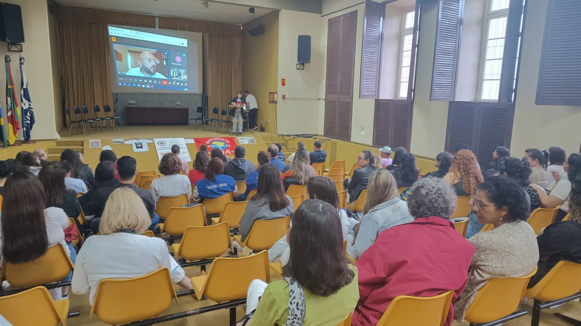 Seminário regional debate assistência a pessoas em situação de rua