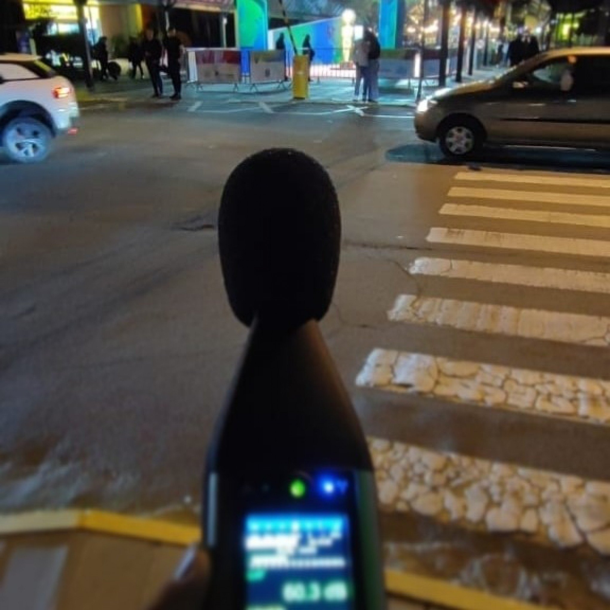 Fiscalização intensifica medições sonoras em estabelecimentos de Gramado à noite