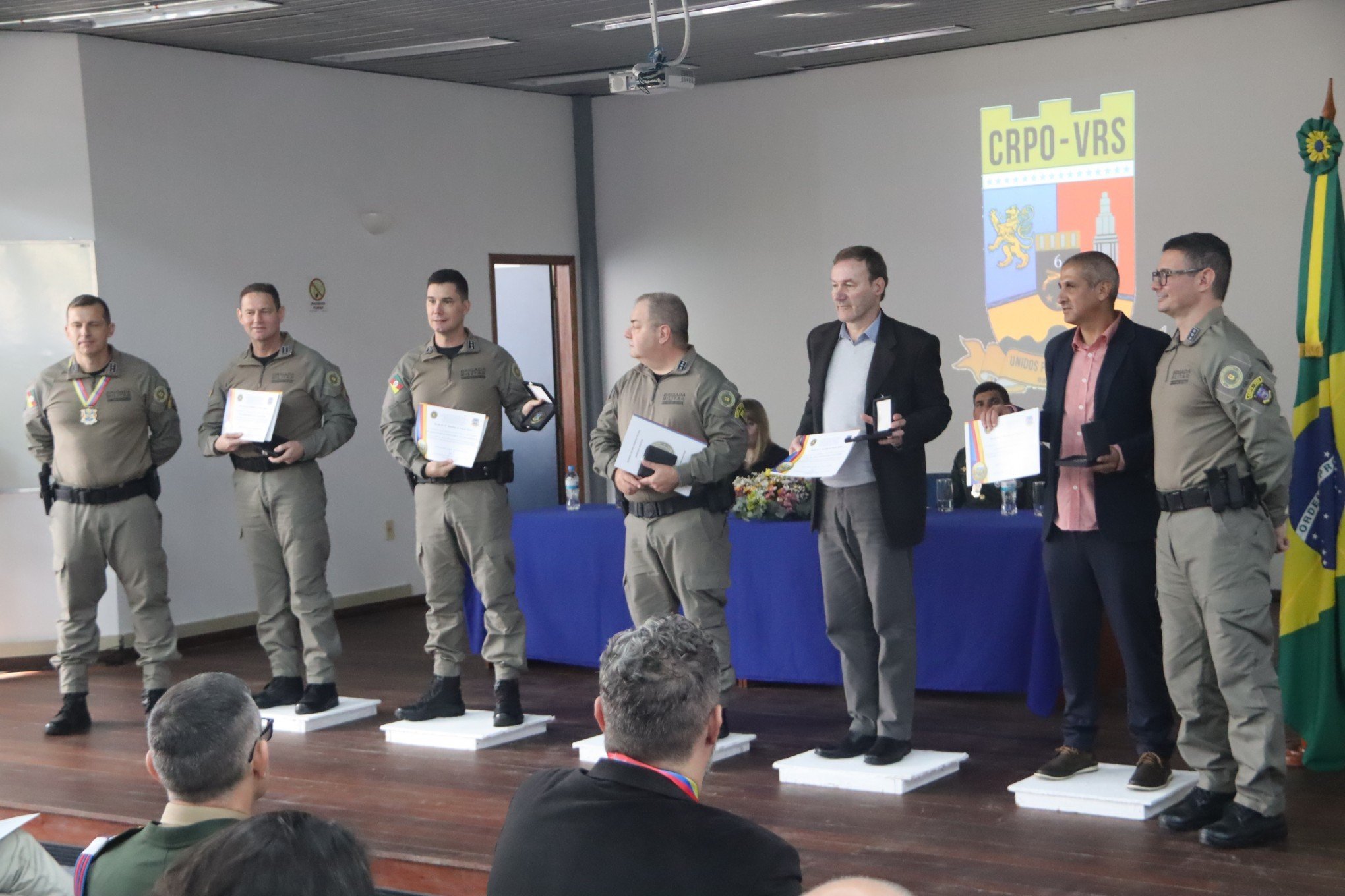 Evento de aniversÃ¡rio de 25 anos do 25Âº BPM, em SÃ£o Leopoldo - entrega de comendas e medalhas