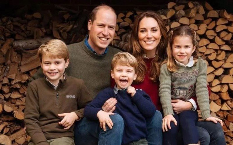 Ex-chefe da famÃlia real, fala sobre regras de Kate e William com os filhos | Jornal NH
