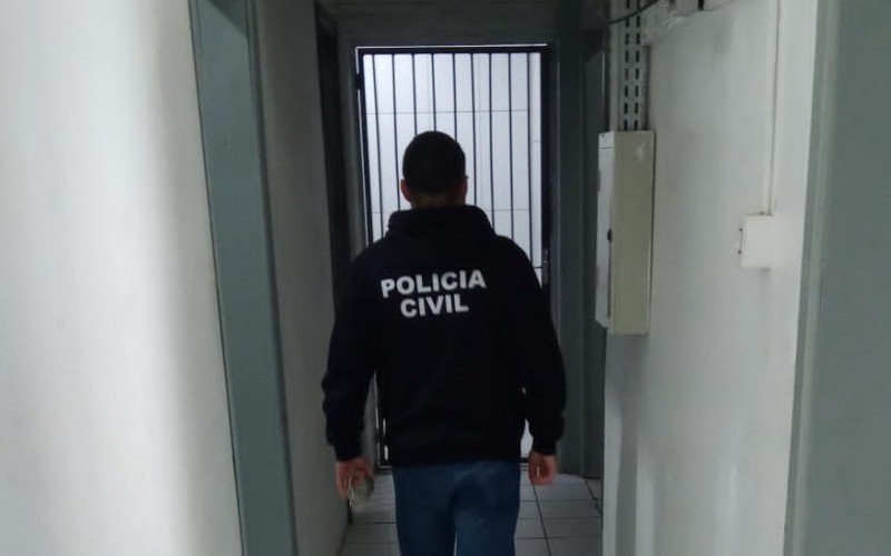Prisão aconteceu na manhã desta segunda-feira, após vítima conseguir fugir do apartamento | Jornal NH