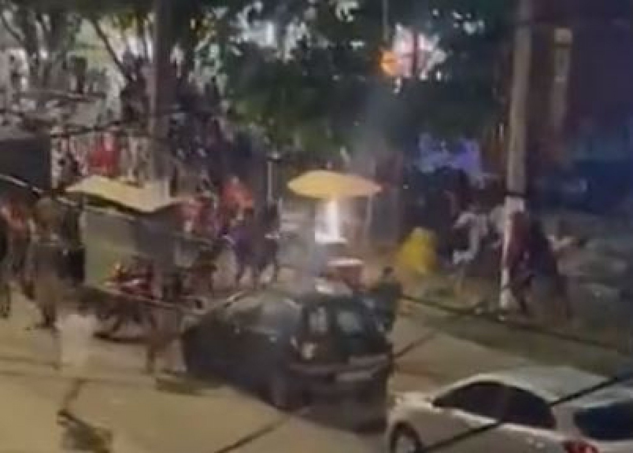 VÍDEO: Facção cerca grupo e tiroteio em parque de diversão acaba em morte e deixa feridos