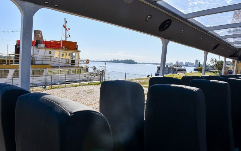 Ônibus panorâmico na Linha Turismo de Porto Alegre