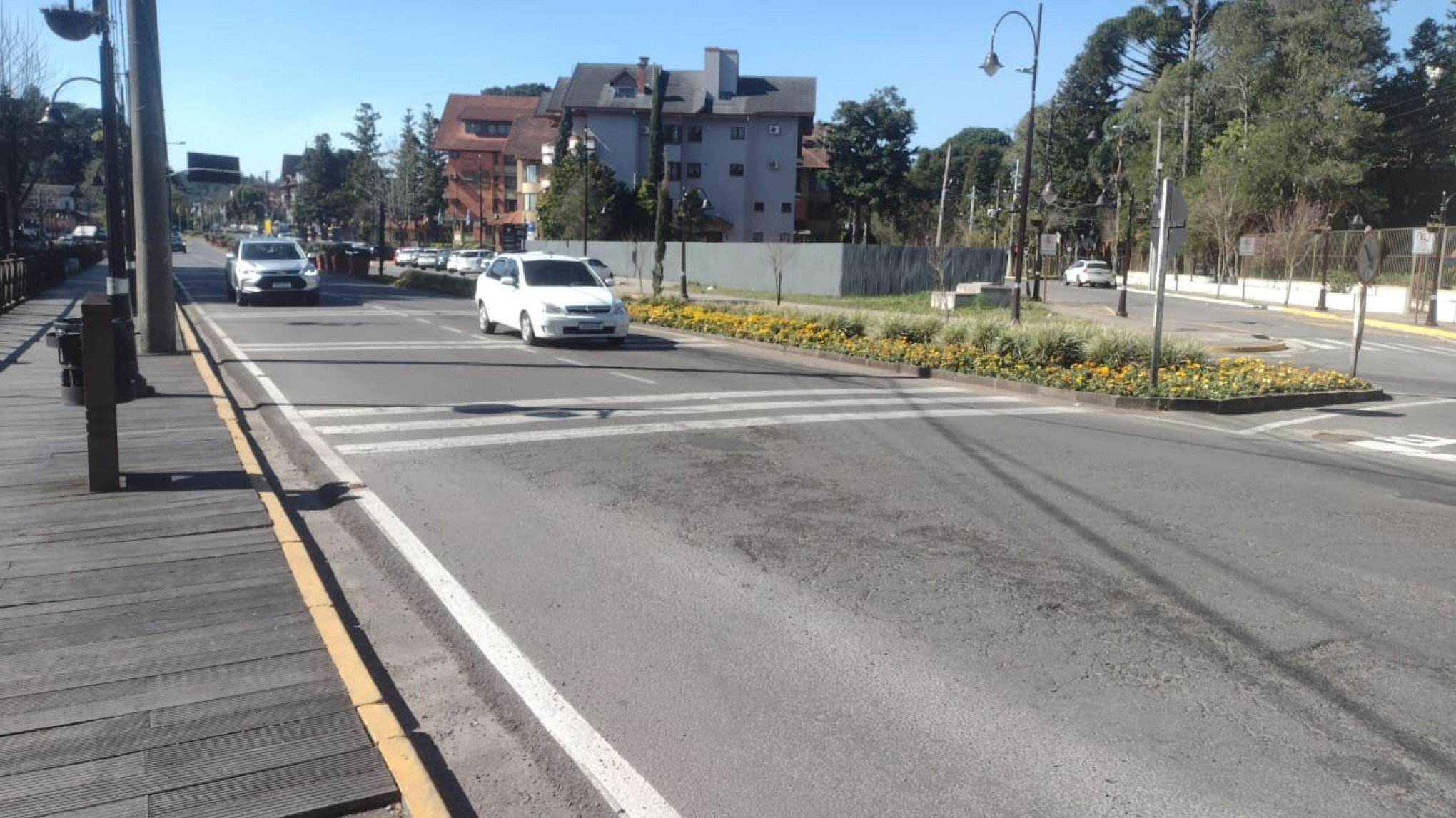 Gramado terá trecho da Avenida Borges de Medeiros em meia pista nesta quarta-feira; veja onde