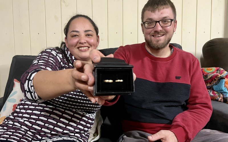 Rosana e Alessandro participarão do casamento coletivo de Gramado