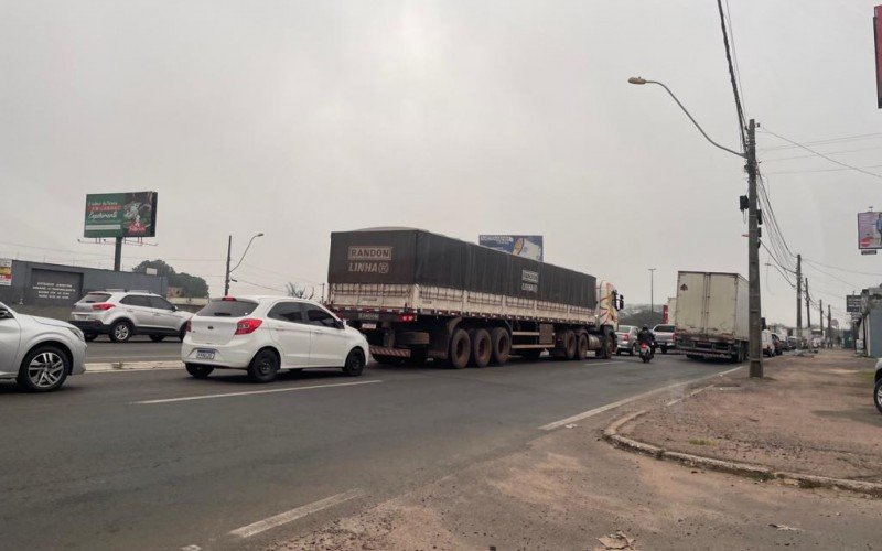 Obras para implementação das terceiras faixas nas pistas exigem atenção dos condutores na BR-116 | Jornal NH