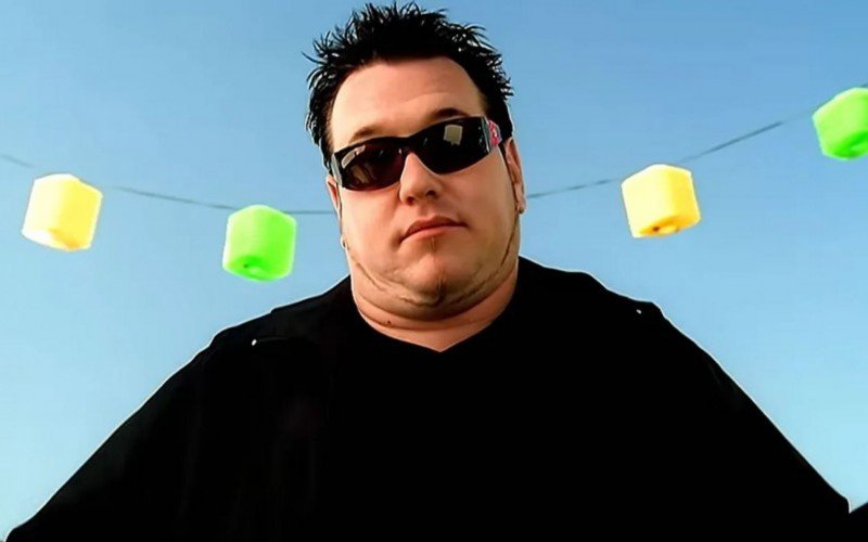 Morre Steve Harwell, ex-vocalista do Smash Mouth, aos 56 anos | Jornal NH