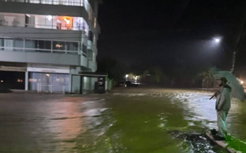 Registro da cidade de São Jorge na madrugada desta segunda-feira | Jornal NH