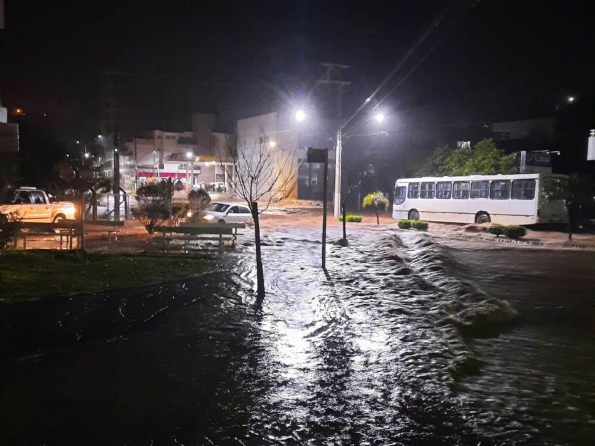 CHUVA NO RS: Quatro mortes são confirmadas pela Defesa Civil no Estado