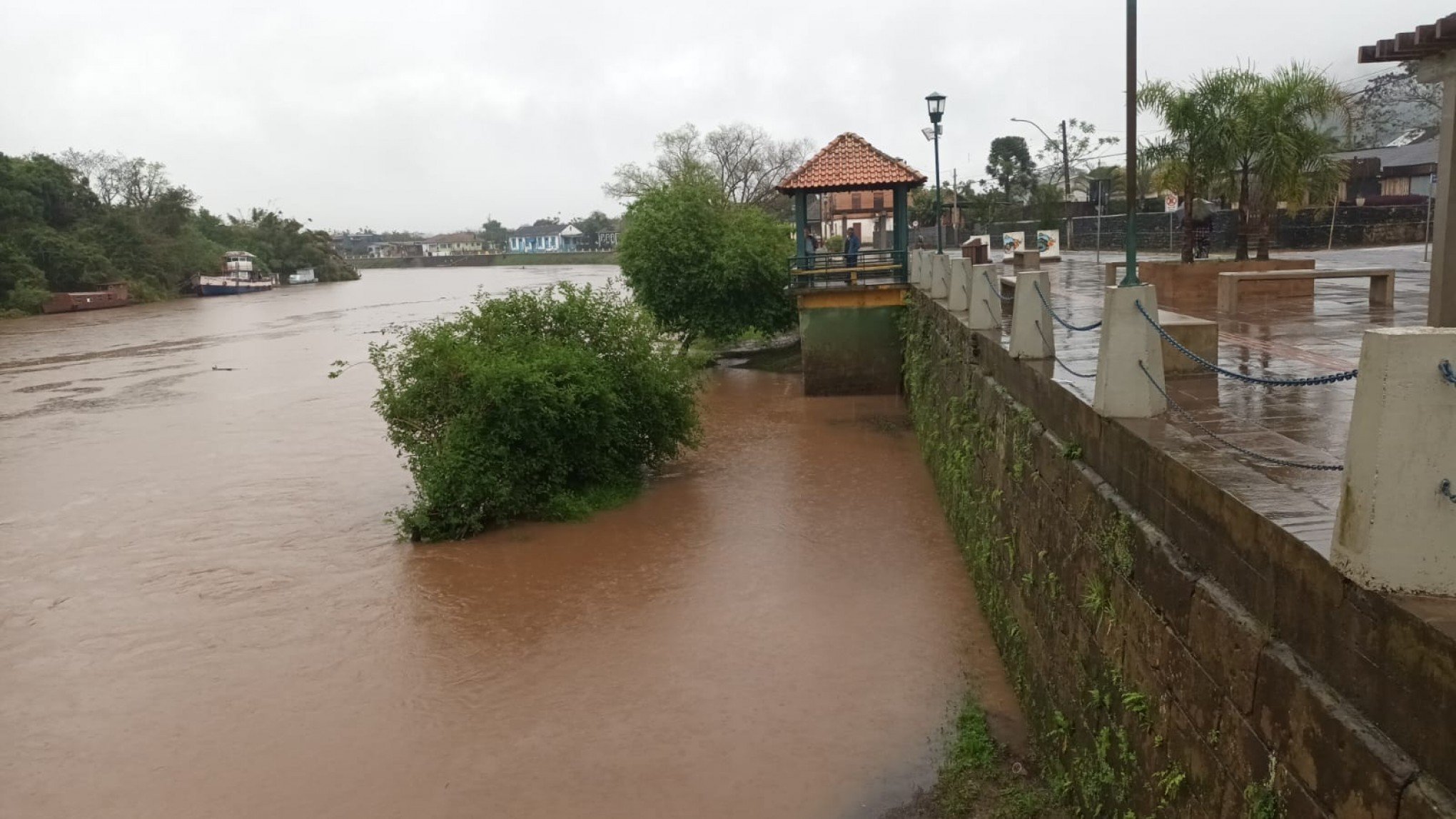 CHUVA NO RS: Montenegro também cogita possibilidade de enchente com cheia do Rio Caí