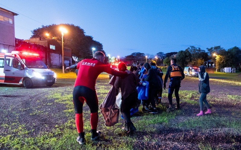 Cenas do resgate dos atingidos pela enchente no Vale do Taquari