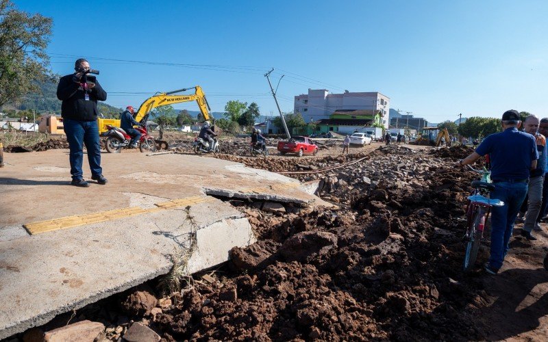 CenÃ¡rio de destruiÃ§Ã£o em Roca Sales apÃ³s a cheia histÃ³rica do Rio Taquari