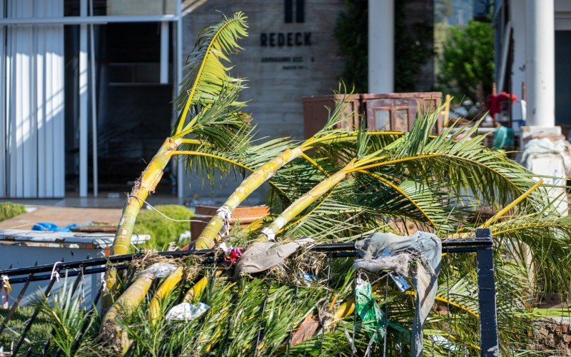 CenÃ¡rio de destruiÃ§Ã£o em Roca Sales apÃ³s a cheia histÃ³rica do Rio Taquari