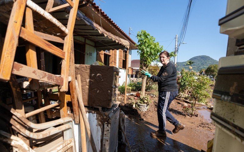 CenÃ¡rio de destruiÃ§Ã£o em Roca Sales apÃ³s a cheia histÃ³rica do Rio Taquari