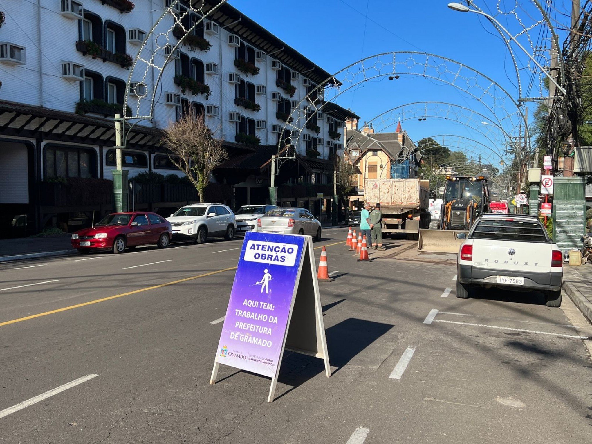 Avenida das Hortênsias tem bloqueio parcial nesta quarta-feira; saiba em qual localidade