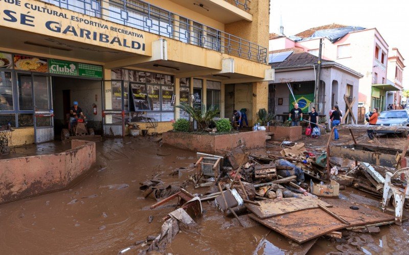 Cenário é de destruição e mobilização no município de Muçum | Jornal NH