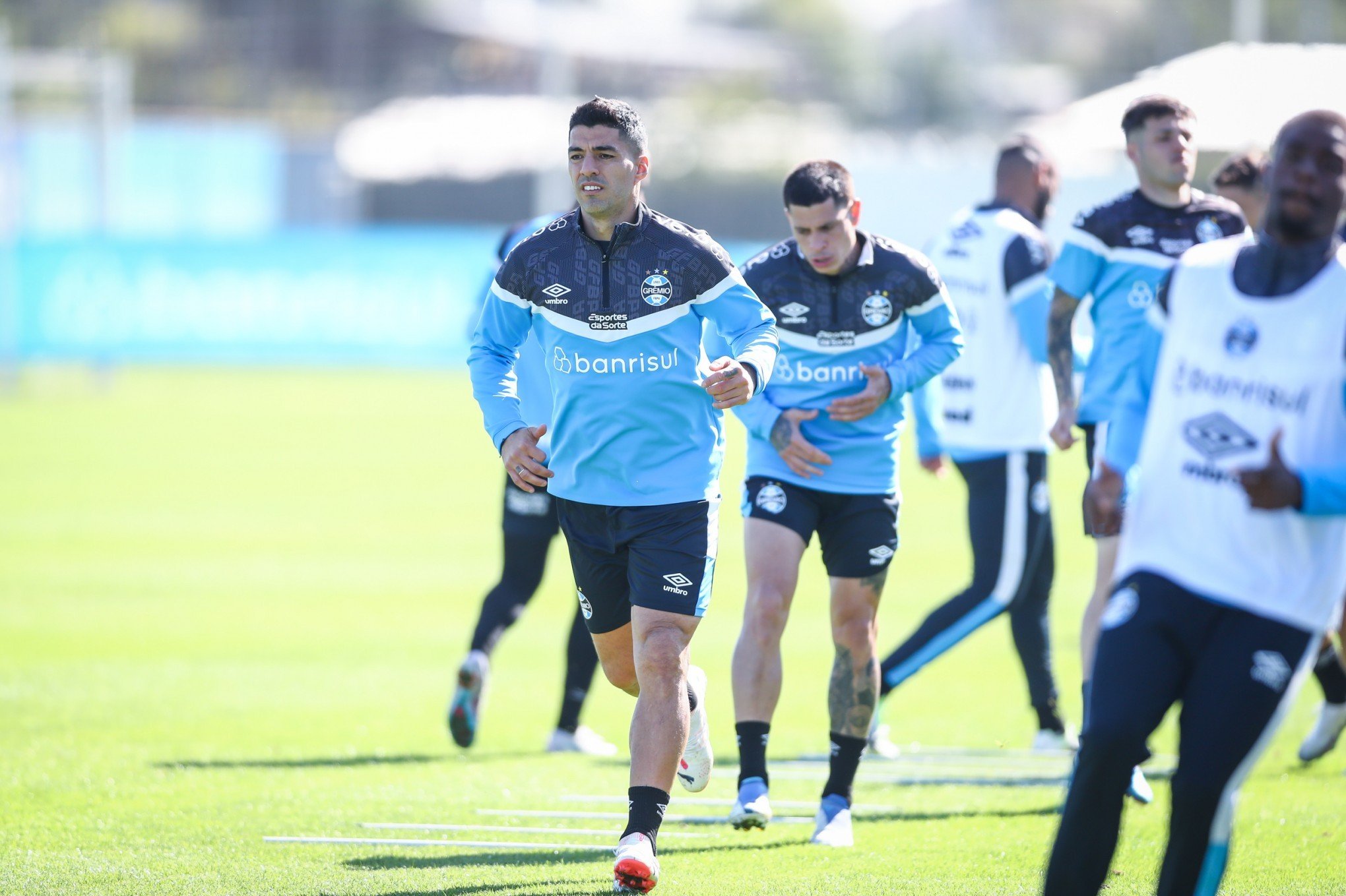 Jogadores do Grêmio voltarão aos treinos nesta sexta