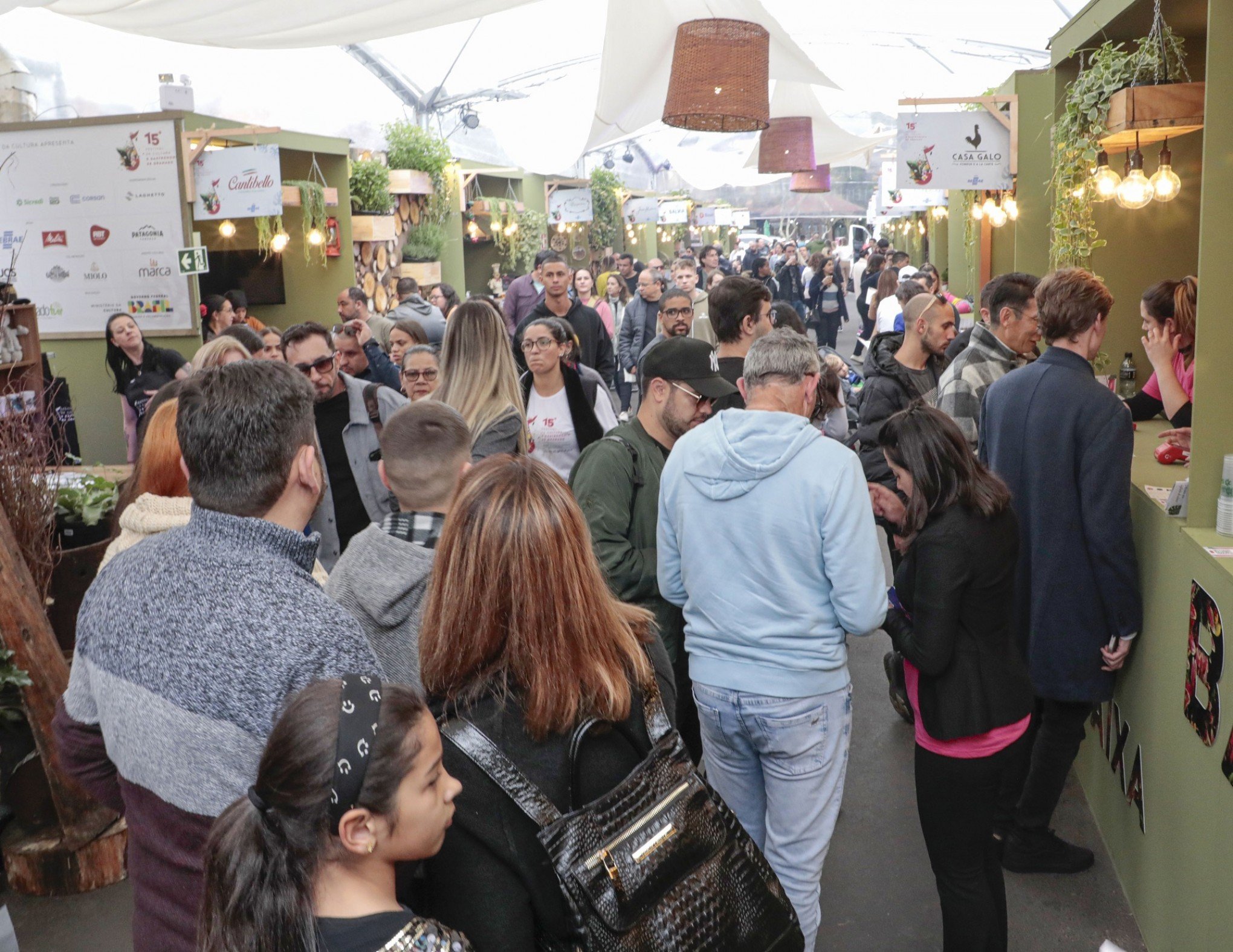 FESTIVAL DE GASTRONOMIA: Mais de 2,5 mil refeições foram comercializadas em 16 horas