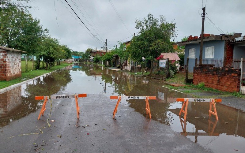 Alagamentos na Vila Kroeff, no bairro Santo Afonso