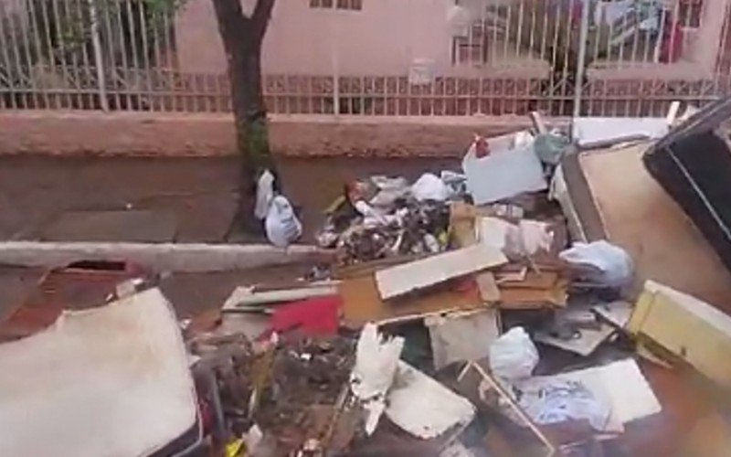 Comboio de Dois Irmãos vai ao Vale do Taquari para ajudar vítimas da enchente | Jornal NH