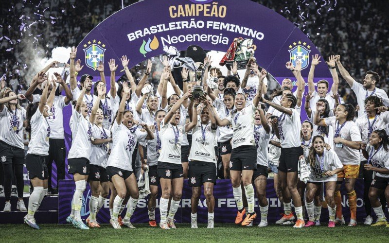 Time do Corinthians segue imbatível no futebol feminino | Jornal NH