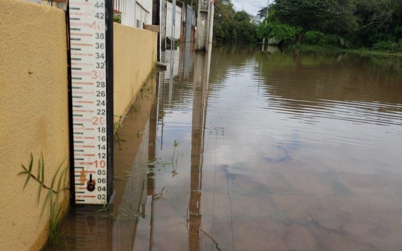 Nível do Rio dos Sinos segue em declínio na cidade 