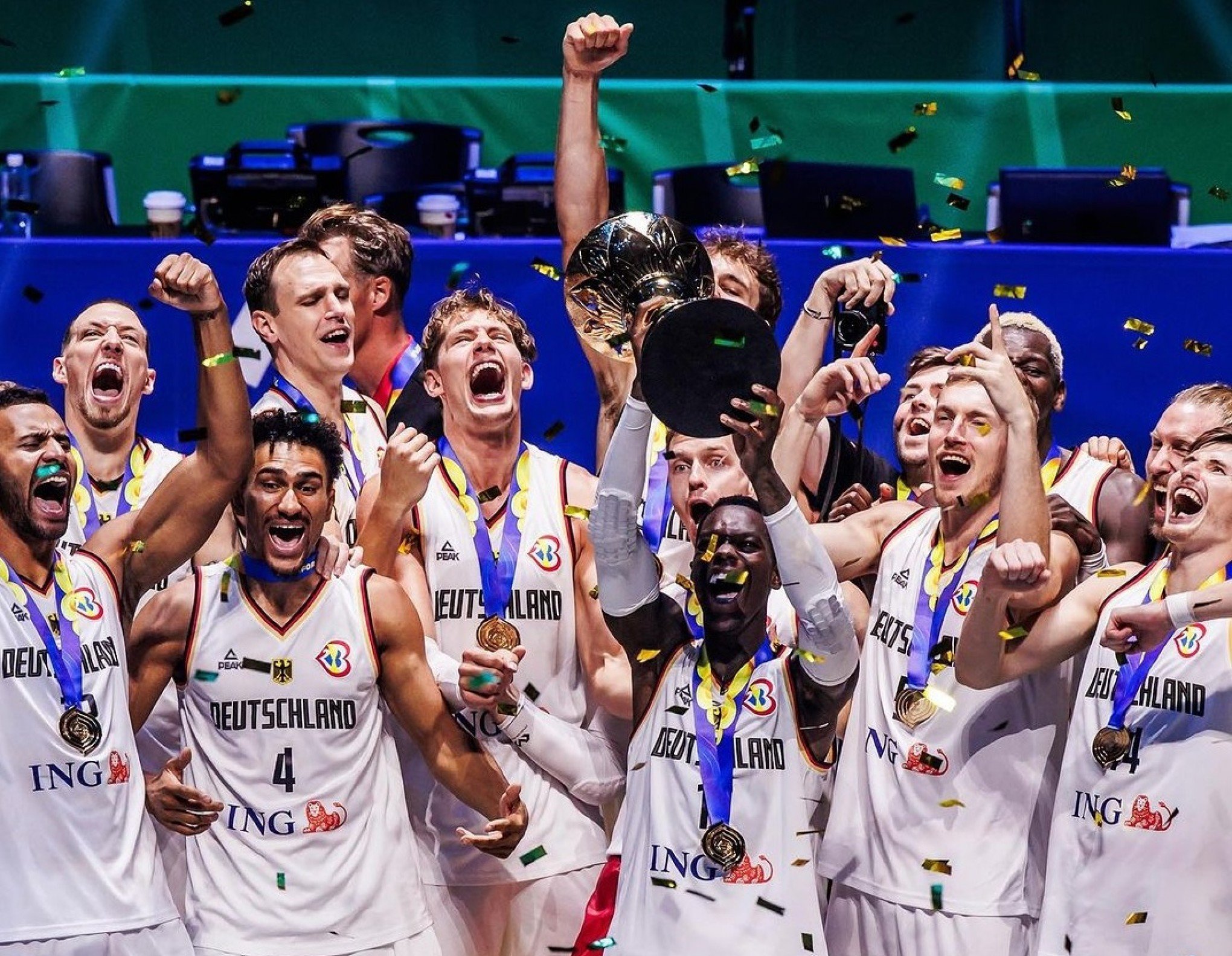 Alemanha supera Sérvia e conquista Copa do Mundo de basquete pela 1ª vez