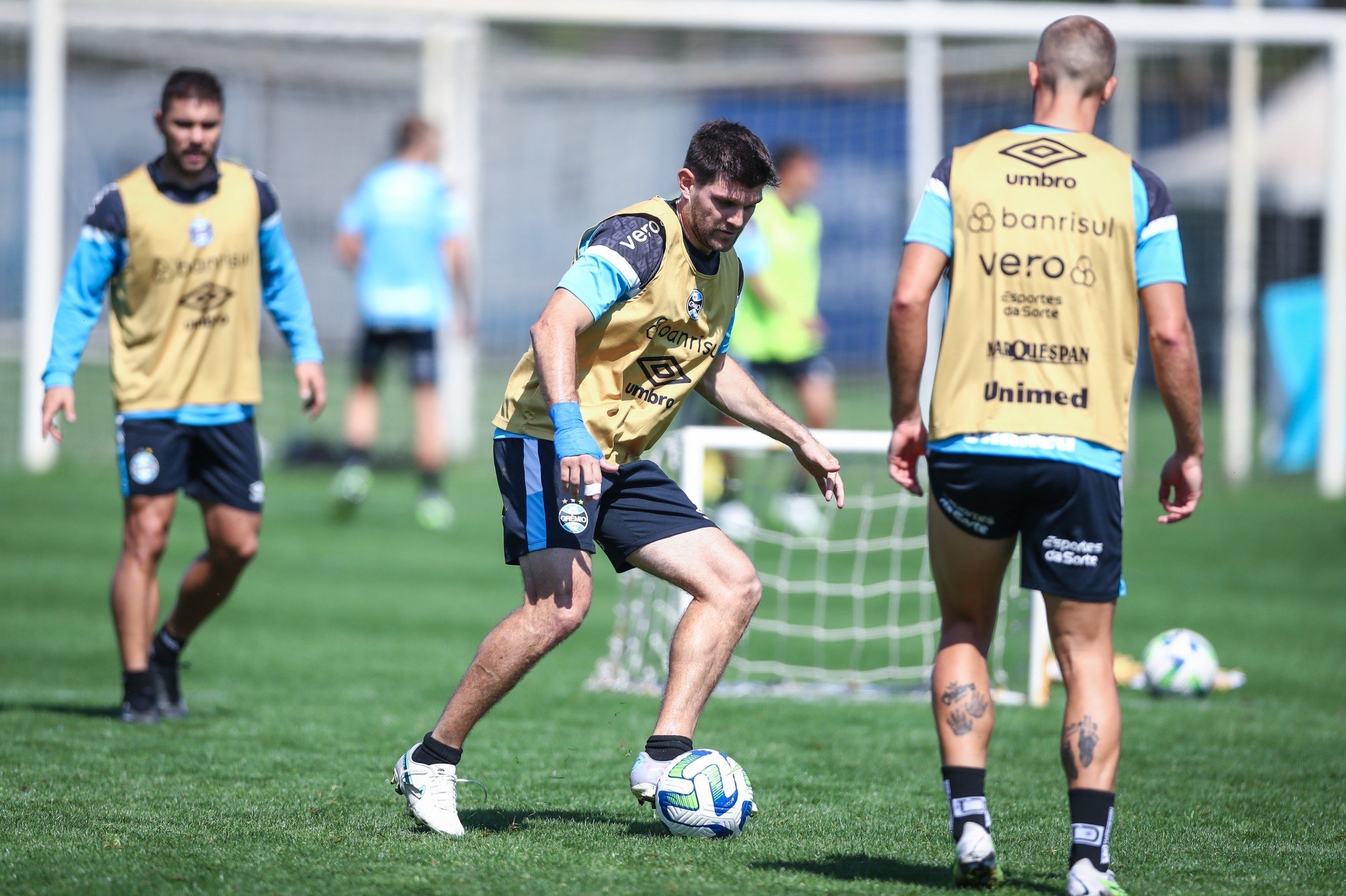 Grêmio treina visando o Bragantino fora de casa pelo Brasileirão