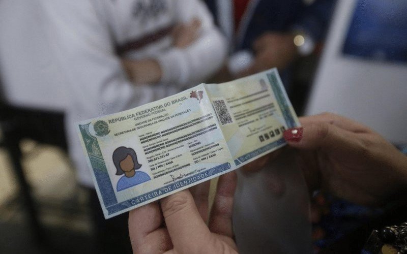 Nova carteira de identidade já está disponível no Rio Grande do Sul, veja onde fazer o documento na região