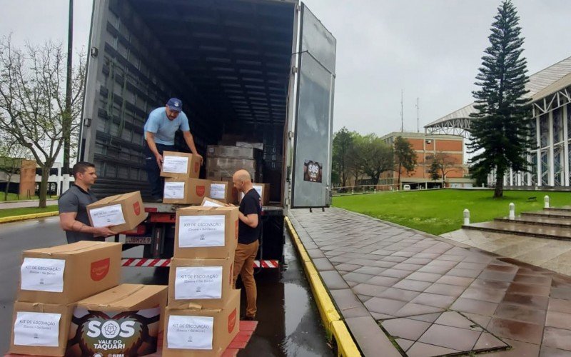 Doações da Ulbra foram enviadas de caminhão ao Vale do Taquari | Jornal NH