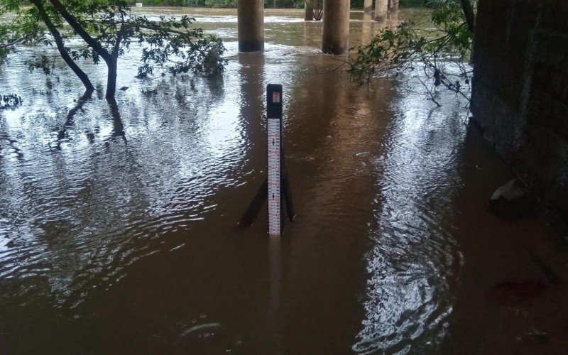 Nível do Rio dos Sinos sobe em Campo Bom e pode causar a quarta enchente em três meses