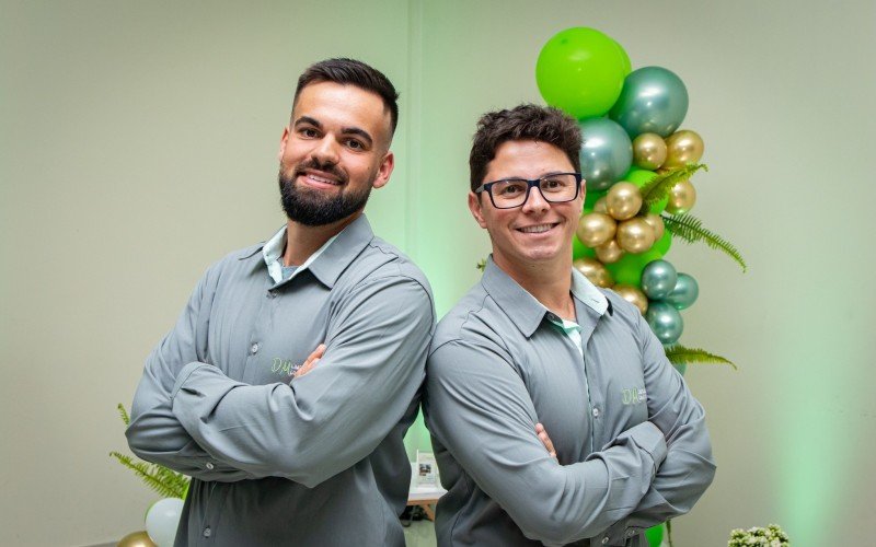 Jonatas Schmidt e Dijavan Marcelo lançaram a franquia em um evento para convidados no início de setembro | Jornal NH