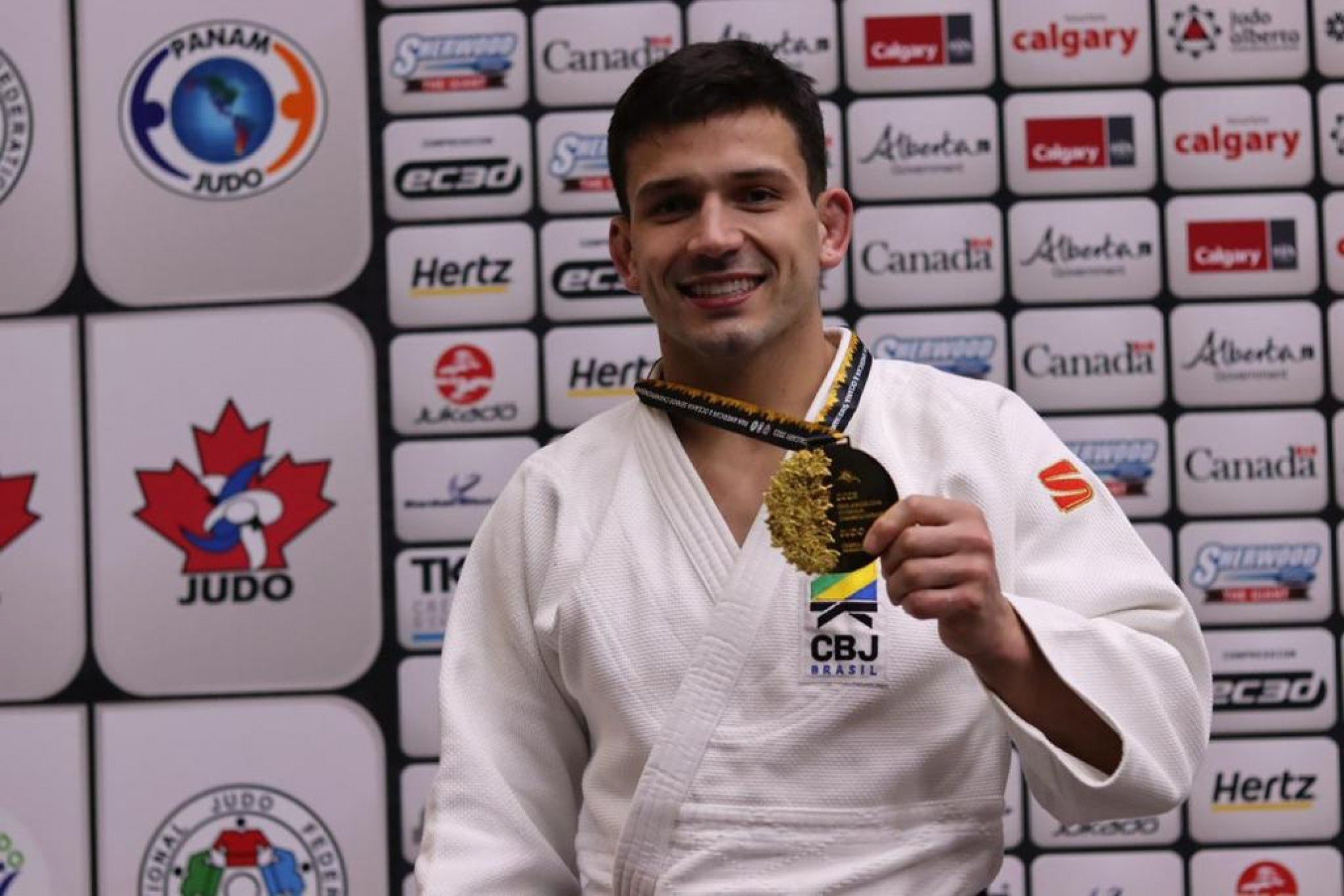 Daniel Cargnin conquista medalha de ouro no Pan-Americano do Canadá
