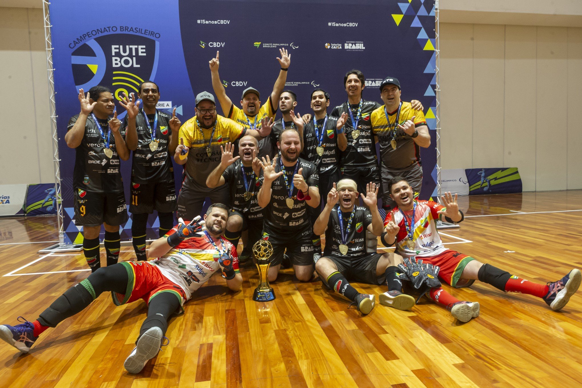 Brasil é bicampeão de Grand Prix Internacional de futebol de cegos - ABC  Agora