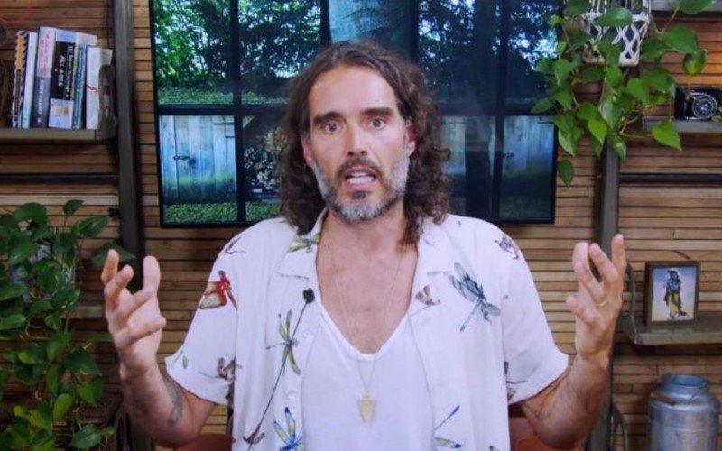 Ex-marido de Katy Perry é acusado de estupro | Jornal NH