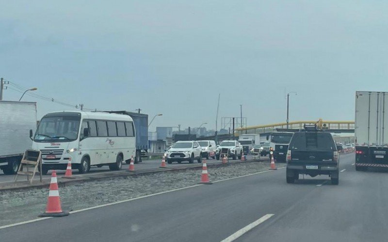 Trânsito lento por causa de obras na BR-116 | Jornal NH