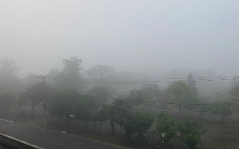 PREVISÃO DO TEMPO: Quinta-feira começa com forte neblina e temperaturas altas; veja o que esperar para os próximos dias | Jornal NH